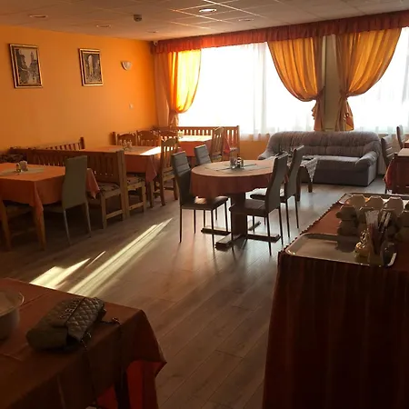 City Hotel Siofok Otel 3*